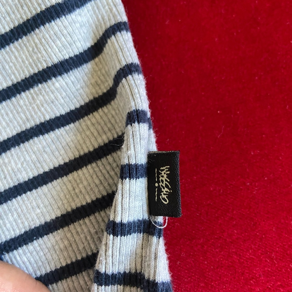 Mossimo Mens Striped V Neck Tee - Gray & Navy - Picture 3 of 4